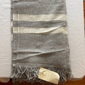NEW NWT Alicia Adams Alpaca - Alpaca & Wool Blend Blanket Throw Wrap Scarf Grey